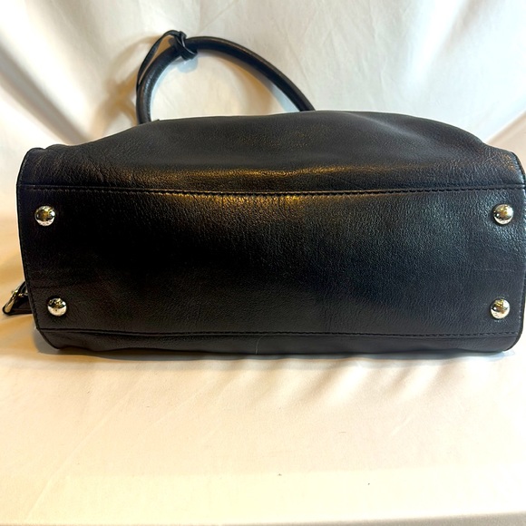 Michael Kors Black leather shoulder /handbag with Silver hardware - Picture 11 of 14